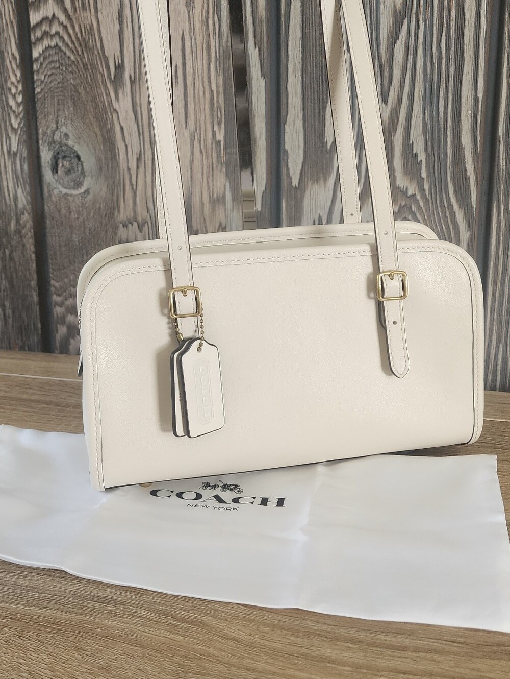 Nwot Coach Swing Zip